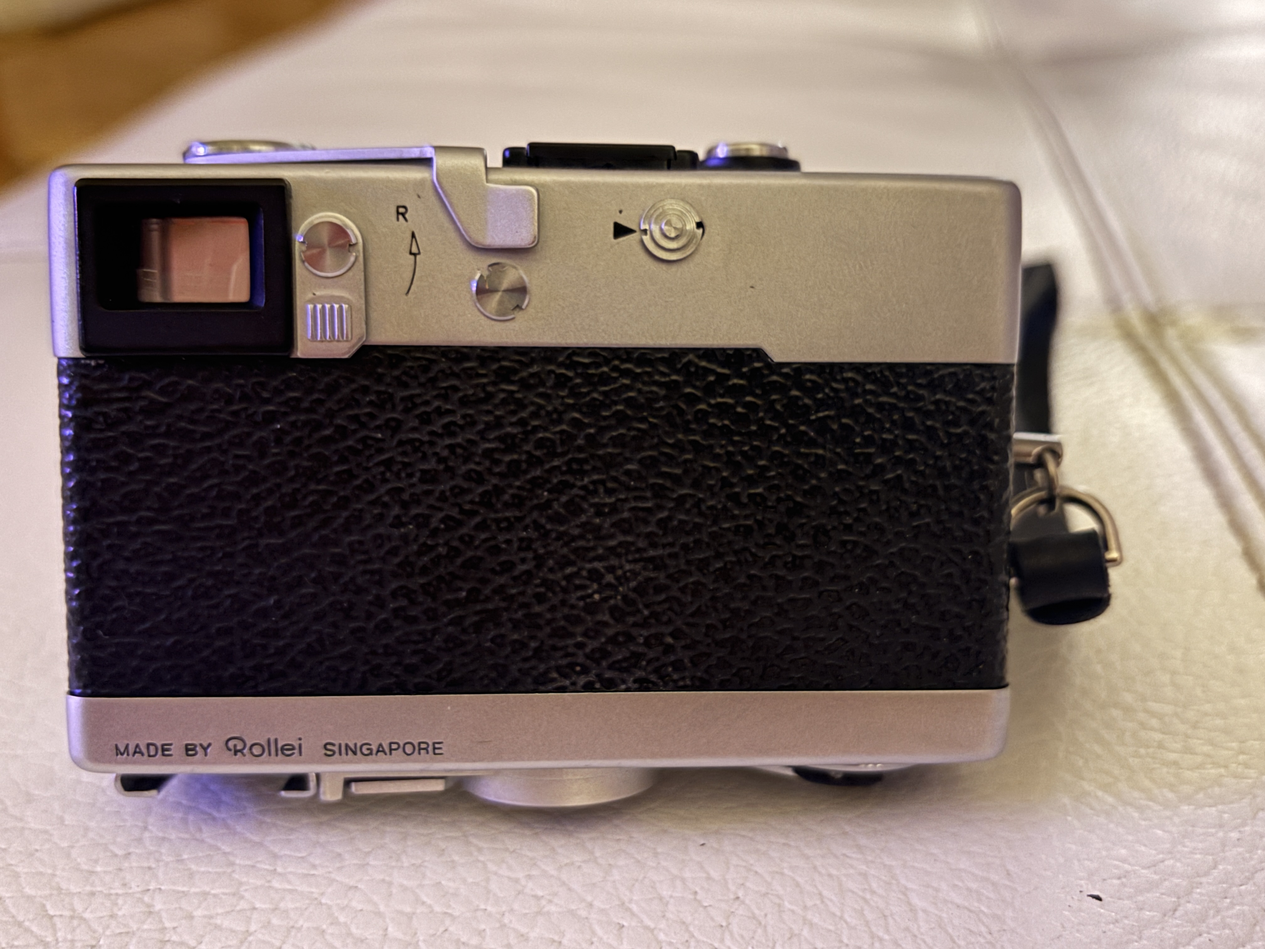 ANALOG PHOTOGRAPHY – Rollei 35 SE – Everything Geek